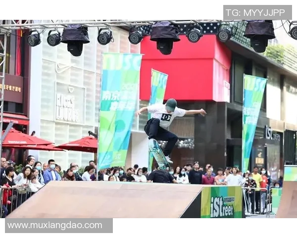 南京街舞队在极限运动嘉年华中的成长与蜕变精彩故事分享